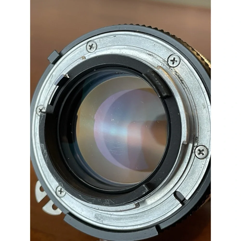 Nikkormat‎ FTN Camera + Nikon 105 mm 1:2.5 Lens